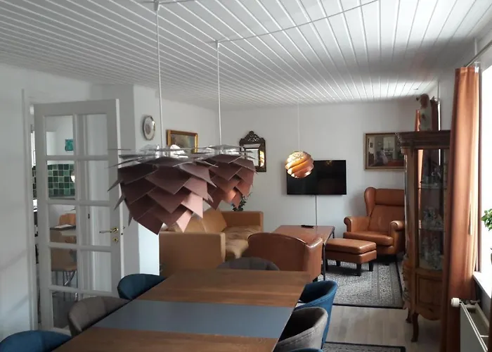 140m2 In *